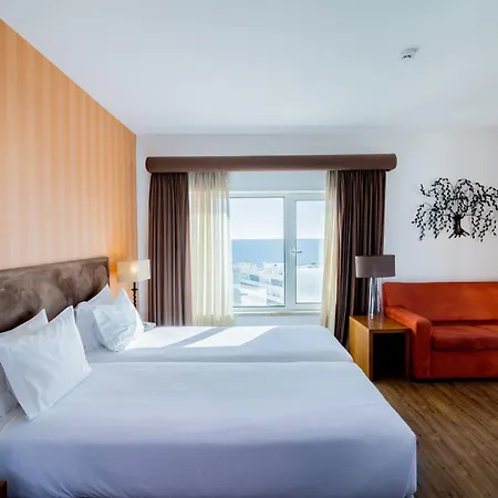 Quarteirasol Szálloda Quarteira