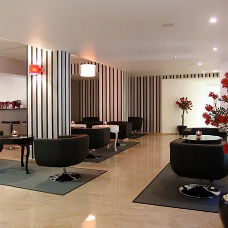 酒店 阔而特拉锁尔酒店 4*