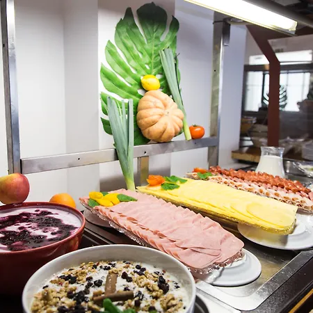 Quarteirasol Отель Картейра