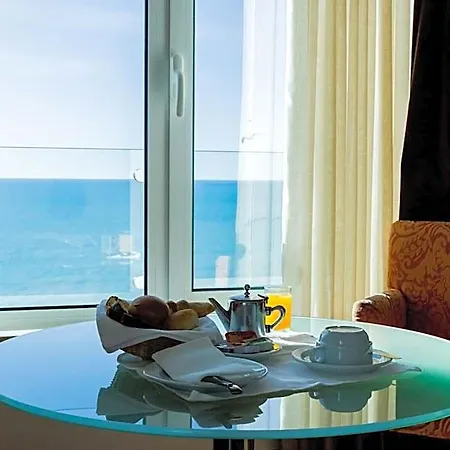 Quarteirasol Hotel