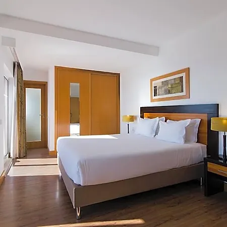 Quarteirasol Hotel 4*