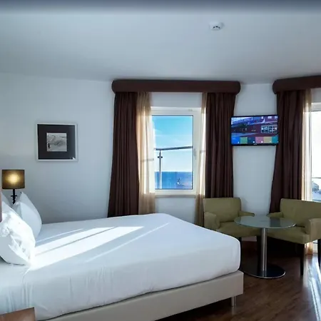 Quarteirasol Отель Картейра